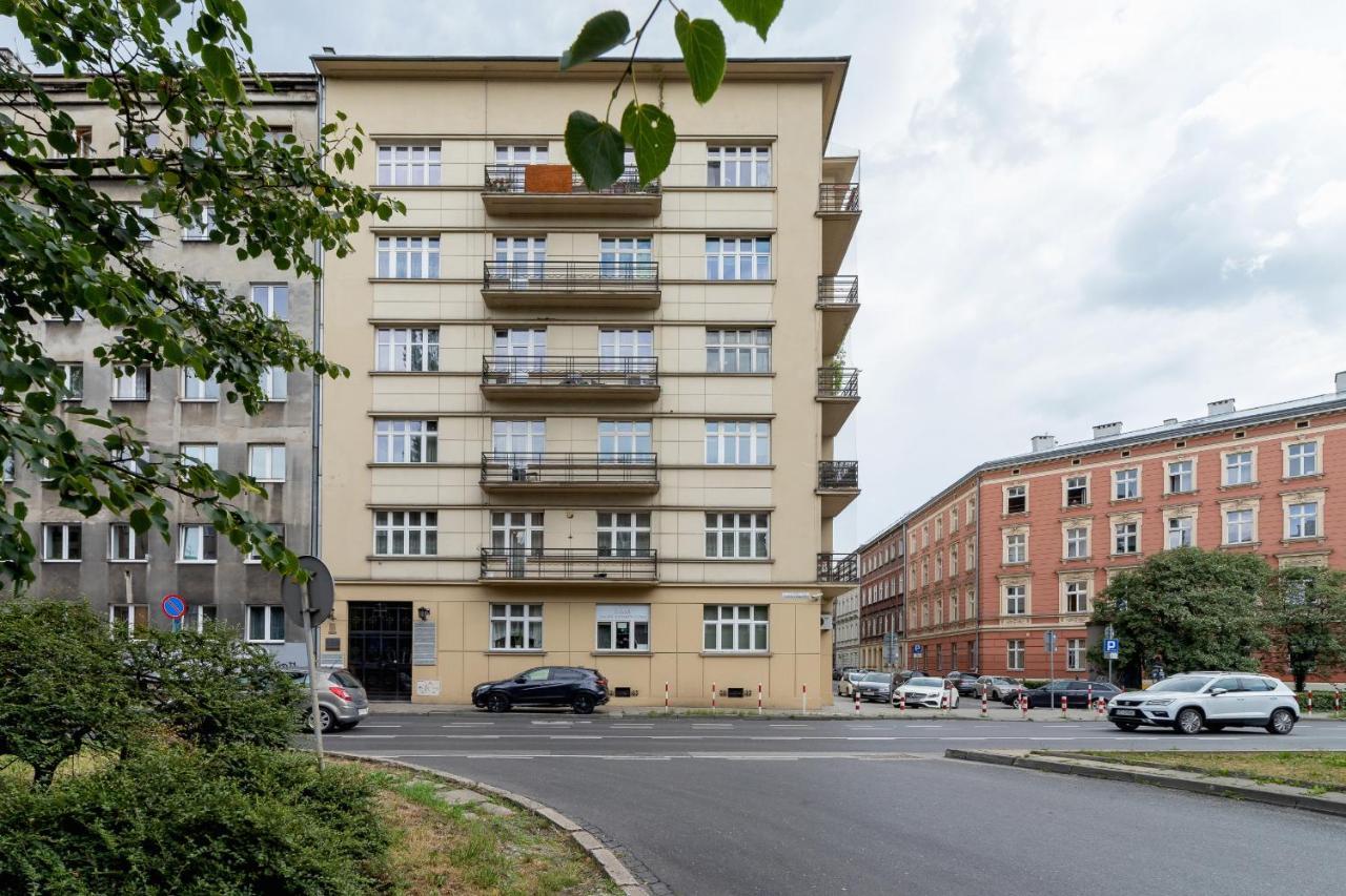 Slowacki Avenue Family Apartments Cracow By Noclegi Renters Krakow Exterior photo