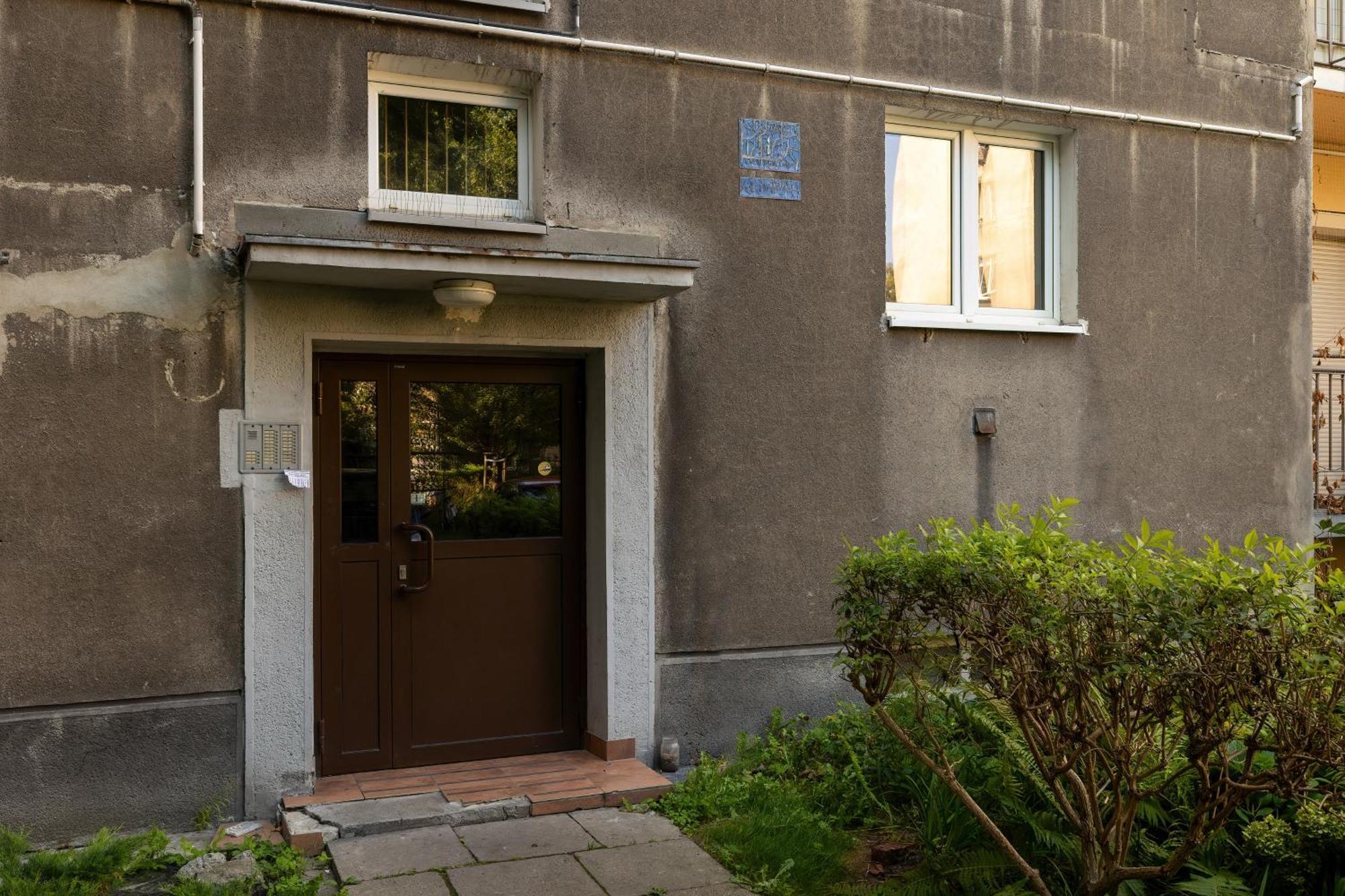 Slowacki Avenue Family Apartments Cracow By Noclegi Renters Krakow Exterior photo